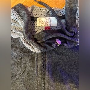 Juniors L Kohl’s sweatshirt